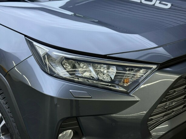 toyota-rav4-elektrisitetbensin-2021-big-4