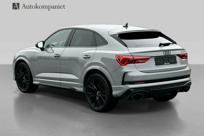 audi-rsq3-bensin-2021-big-8