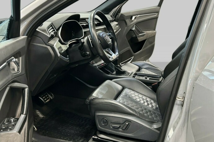 audi-rsq3-bensin-2021-big-11