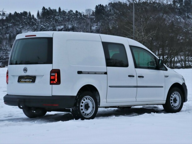 volkswagen-caddy-bensin-2019-big-4