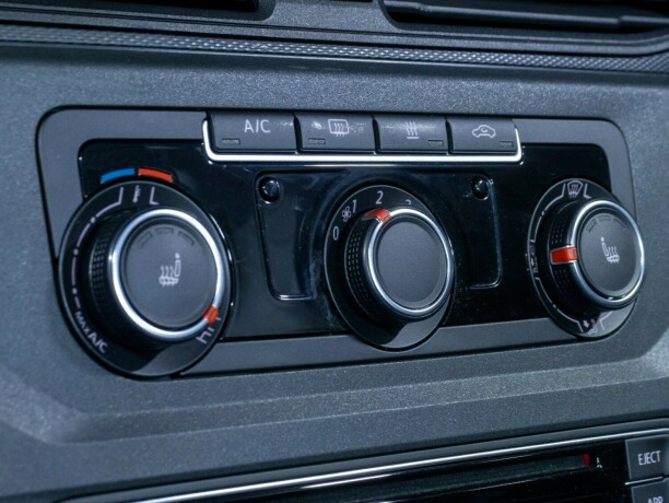 volkswagen-caddy-maxi-bensin-2019-big-37