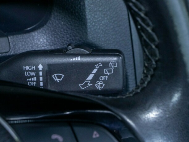 volkswagen-caddy-maxi-bensin-2019-big-36