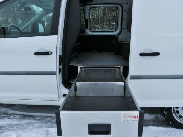 volkswagen-caddy-bensin-2019-big-9