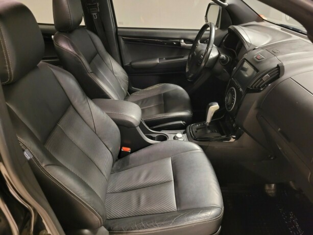 isuzu-d-max-diesel-2018-big-16