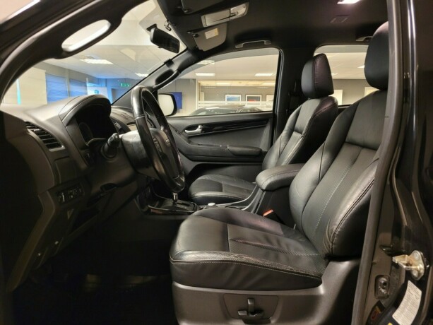 isuzu-d-max-diesel-2018-big-19