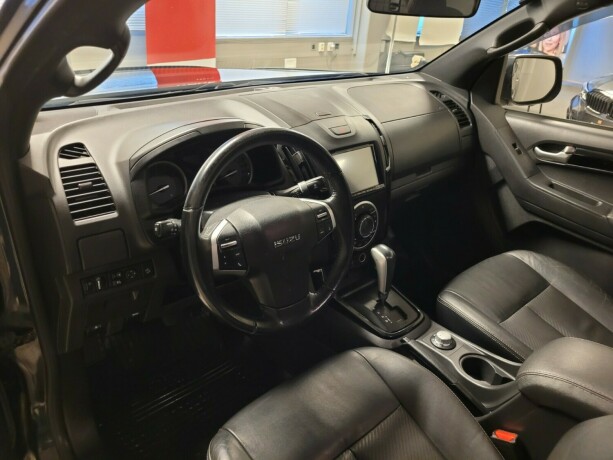 isuzu-d-max-diesel-2018-big-20