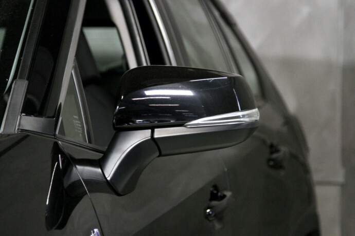 toyota-rav4-elektrisitetbensin-2021-big-15