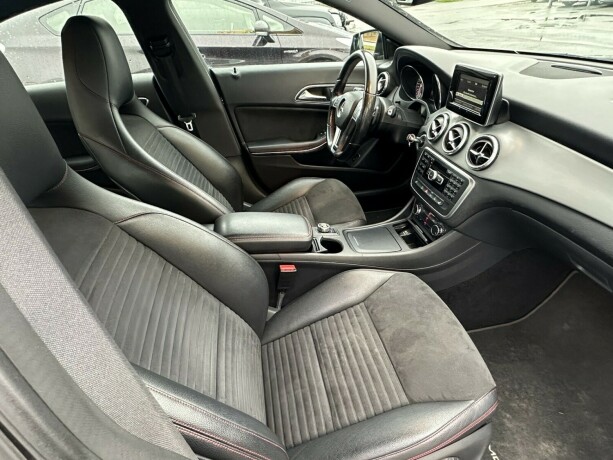 mercedes-benz-cla-bensin-2014-big-11