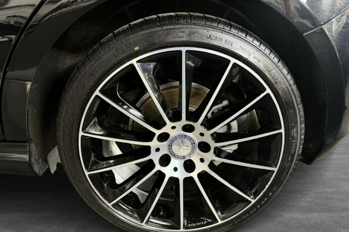 mercedes-benz-a-klasse-bensin-2014-big-28