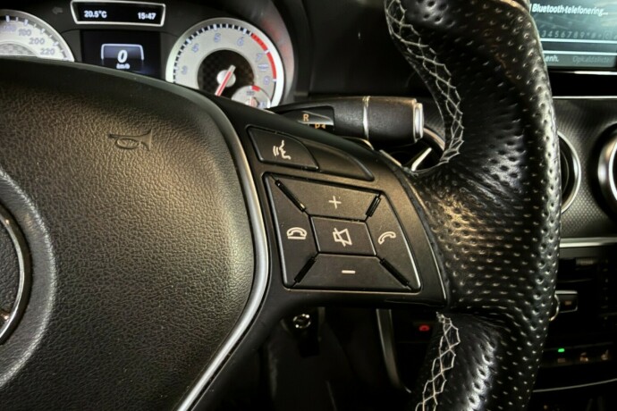 mercedes-benz-a-klasse-bensin-2014-big-21