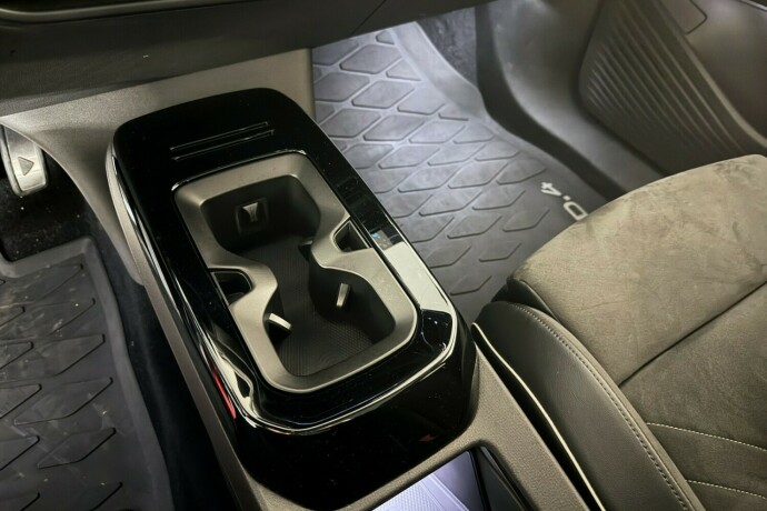 volkswagen-id4-gtx-elektrisitet-2022-big-17