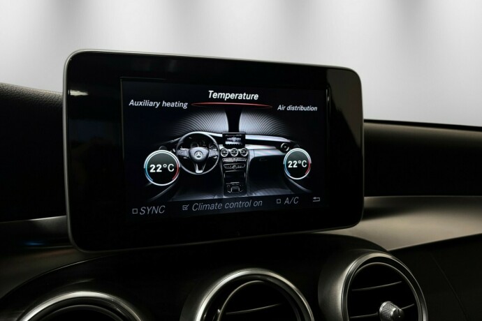 mercedes-benz-c-klasse-bensin-2017-big-25