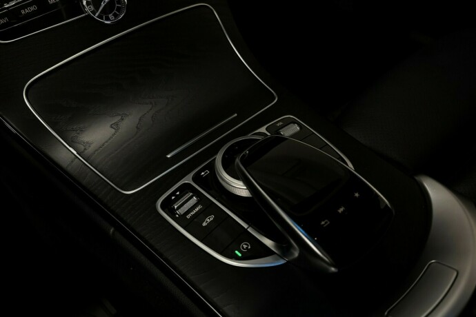 mercedes-benz-c-klasse-bensin-2017-big-34