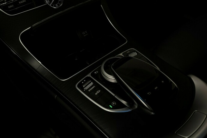 mercedes-benz-c-klasse-bensin-2017-big-31