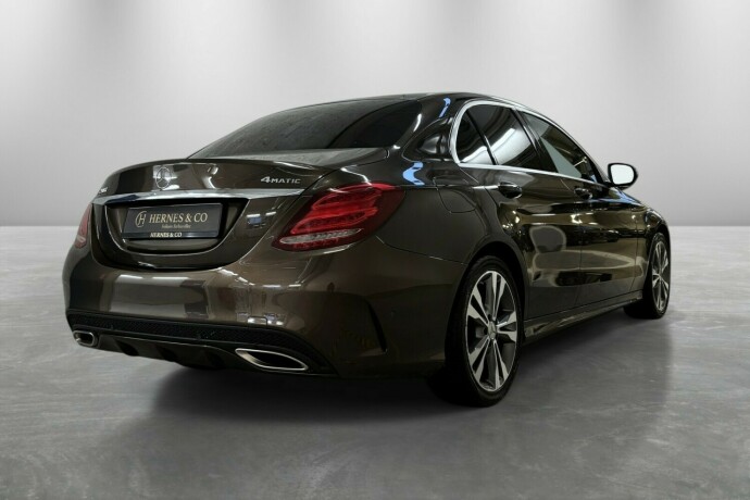 mercedes-benz-c-klasse-bensin-2017-big-5