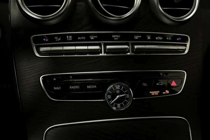 mercedes-benz-c-klasse-bensin-2017-big-29