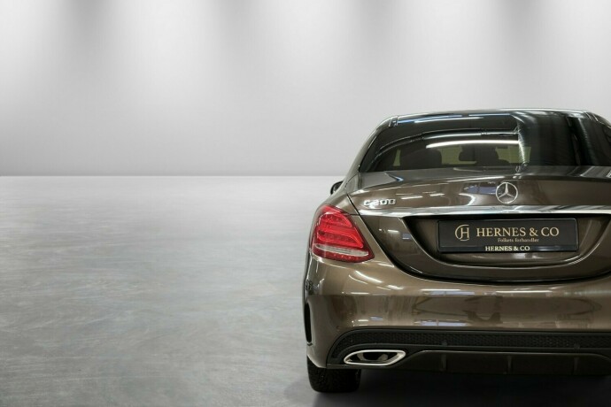 mercedes-benz-c-klasse-bensin-2017-big-8