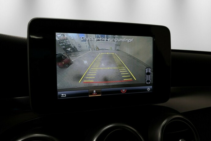 mercedes-benz-c-klasse-bensin-2017-big-35