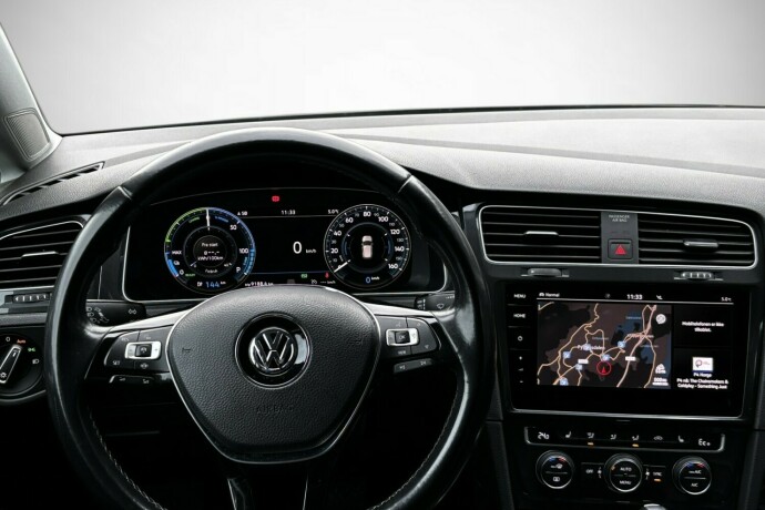 volkswagen-golf-elektrisitet-2020-big-22