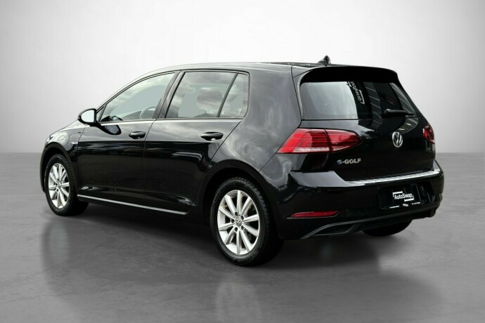 volkswagen-golf-elektrisitet-2020-big-10