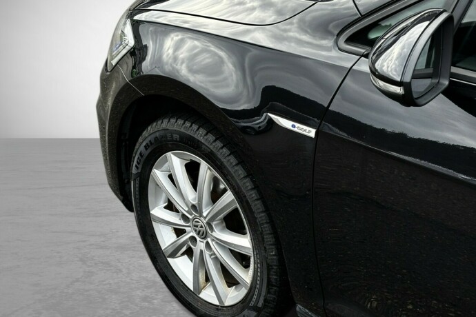 volkswagen-golf-elektrisitet-2020-big-8