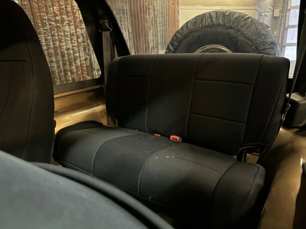 jeep-wrangler-1998-big-40