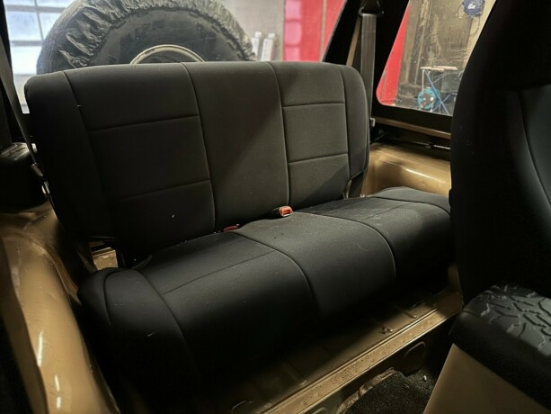 jeep-wrangler-1998-big-38