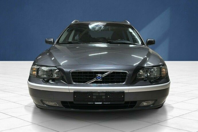 volvo-v70-diesel-2004-big-3