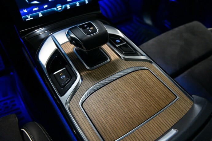 hongqi-e-hs9-elektrisitet-2022-big-20