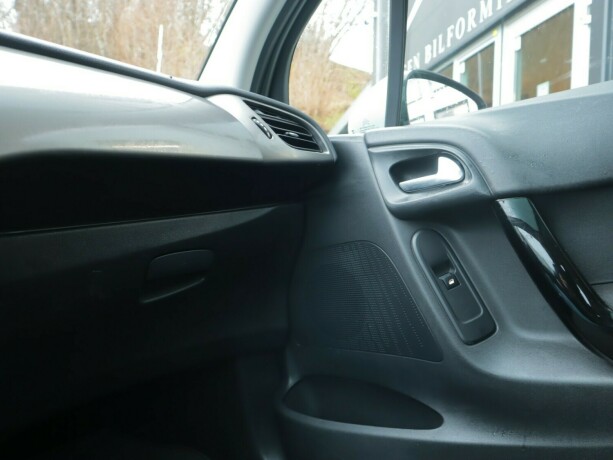 citroen-c3-bensin-2016-big-11