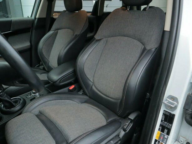 mini-countryman-elektrisitetbensin-2019-big-9