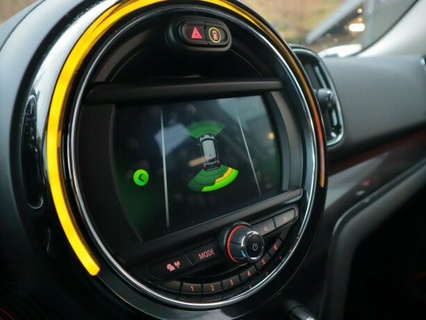 mini-countryman-elektrisitetbensin-2019-big-29