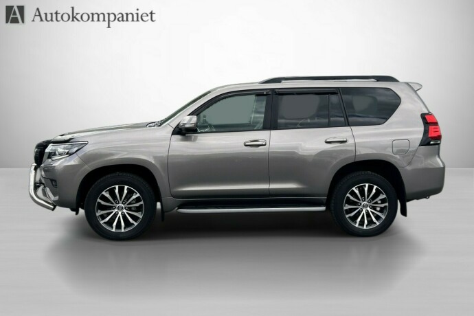 toyota-land-cruiser-diesel-2019-big-23