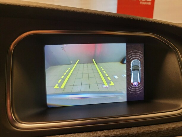 volvo-v40-cross-country-bensin-2018-big-25