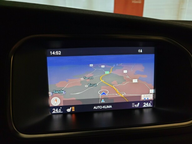 volvo-v40-cross-country-bensin-2018-big-26