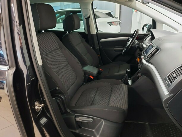 volkswagen-sharan-diesel-2016-big-23