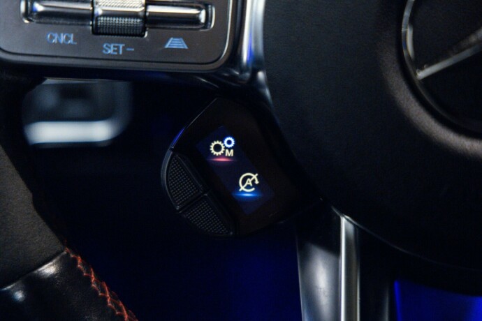 mercedes-benz-bensin-2021-big-20