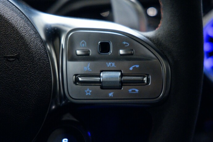 mercedes-benz-bensin-2021-big-18