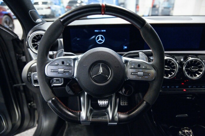 mercedes-benz-bensin-2021-big-13