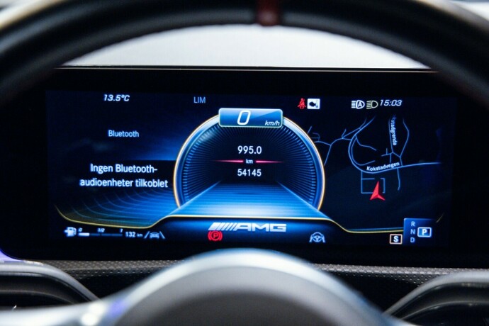 mercedes-benz-bensin-2021-big-14