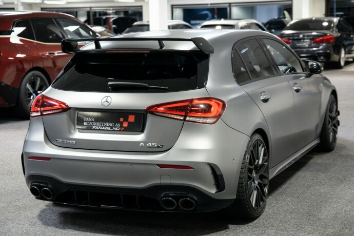 mercedes-benz-bensin-2021-big-2