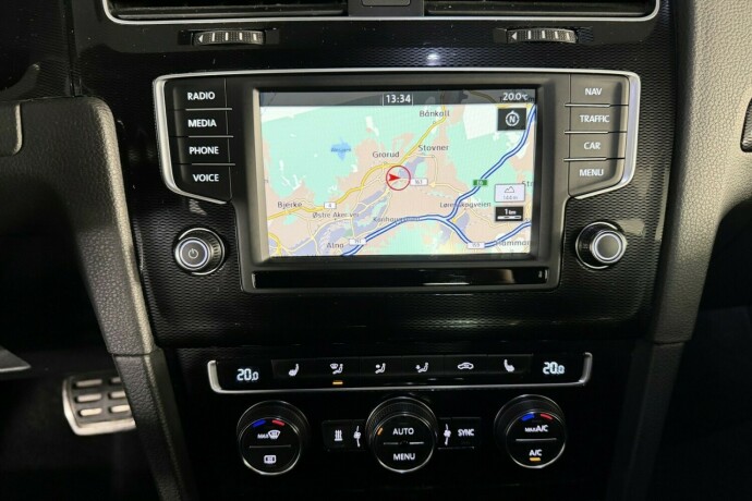 volkswagen-golf-elektrisitetbensin-2016-big-20