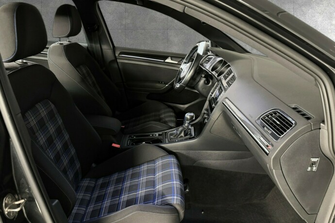 volkswagen-golf-elektrisitetbensin-2016-big-17