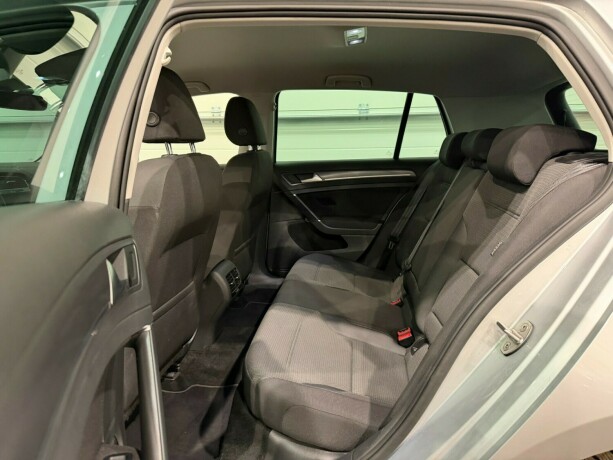 volkswagen-golf-elektrisitet-2020-big-9