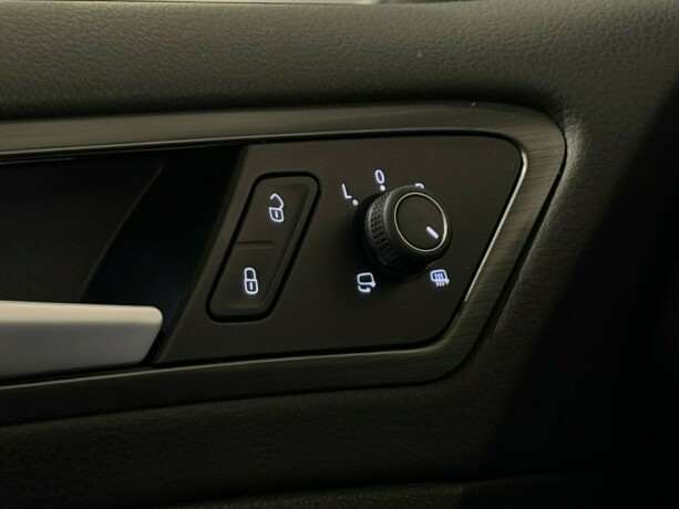 volkswagen-golf-elektrisitet-2020-big-19