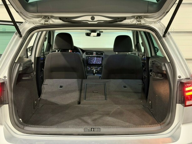 volkswagen-golf-elektrisitet-2020-big-13