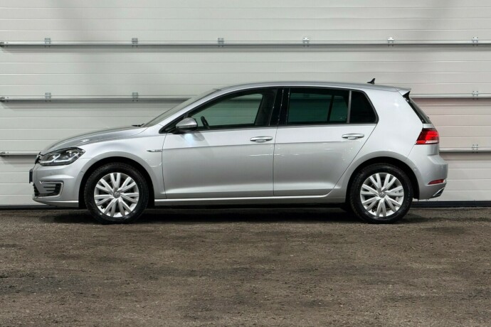 volkswagen-golf-elektrisitet-2020-big-4