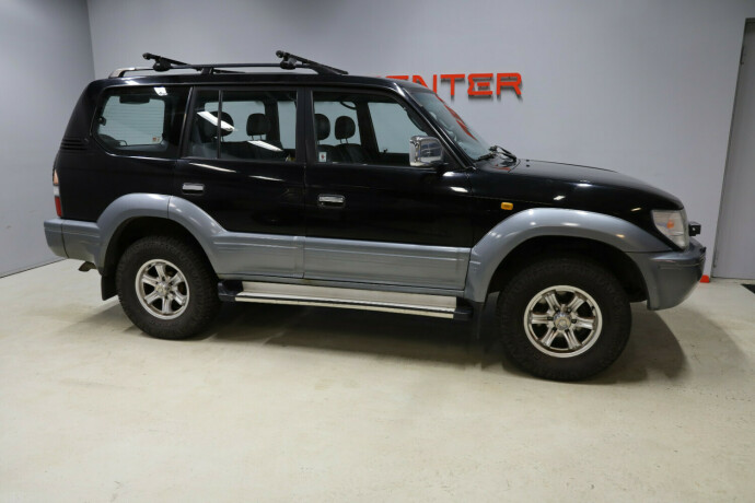 toyota-land-cruiser-diesel-2000-big-3