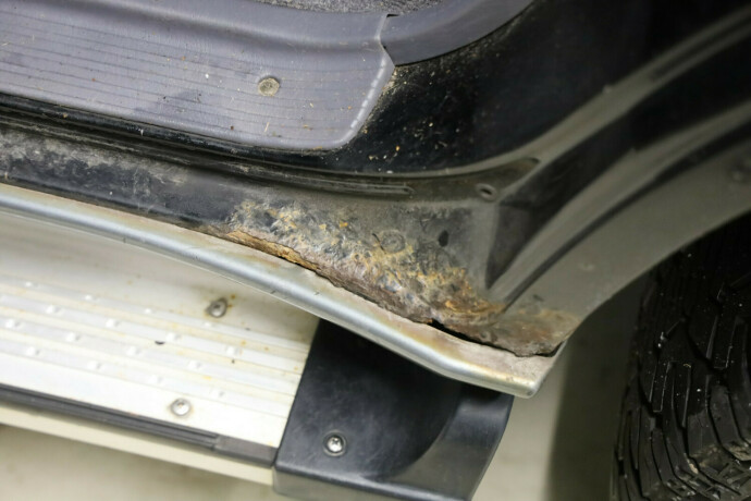 toyota-land-cruiser-diesel-2000-big-26