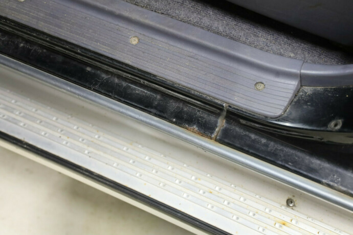 toyota-land-cruiser-diesel-2000-big-21